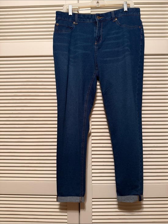 Faded Glory Denim - FADED GLORY  Cuffed Jeans